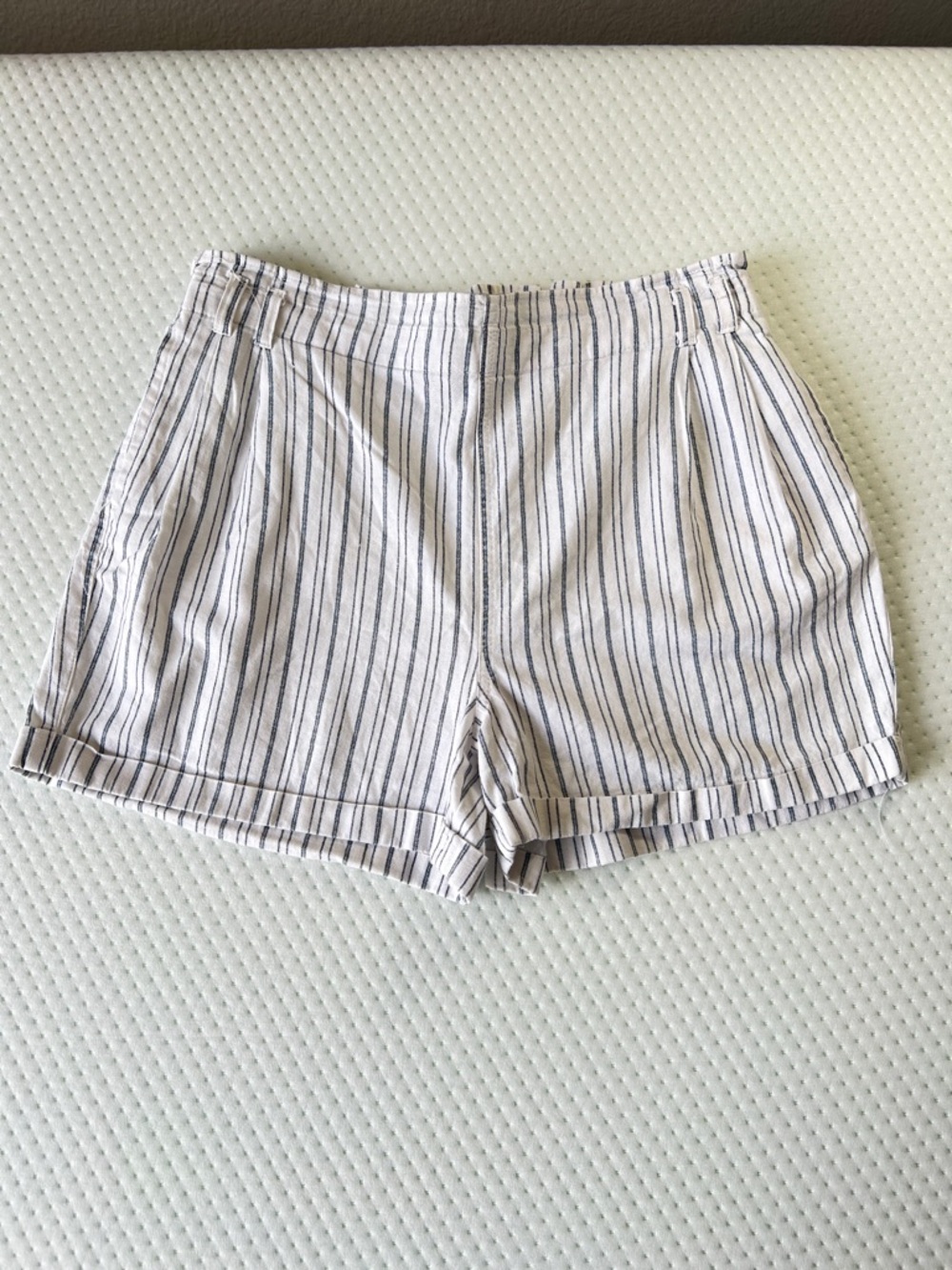 COTTON:ON White/Green Stripe Linen/Cotton Women Shorts Sz 10 NWOT High Waisted